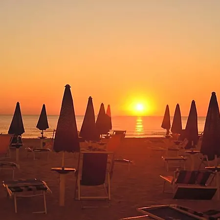 Hotel Holiday Hotell