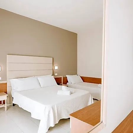 Hotel Holiday Hotell Vasto